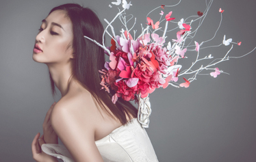 《出格》预告片