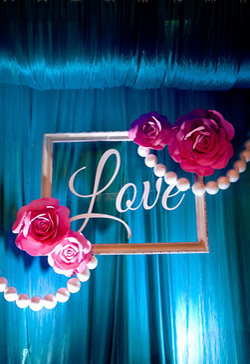 蓝+玫粉色婚礼布置