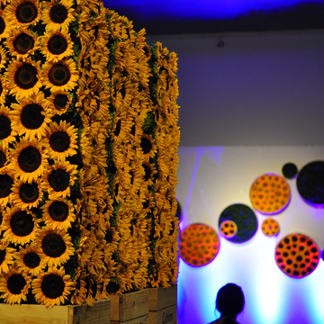 时尚花艺设计与传统美食文化   反差中呈现独到设计思维