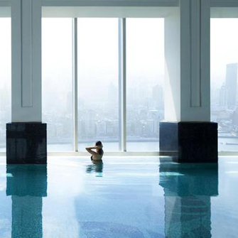 上海浦东丽思卡尔顿酒店为您和挚爱圣诞献礼