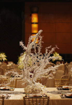 长桌婚礼布置37