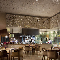 丽思卡尔顿酒店浪漫周末