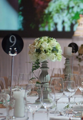 长桌婚礼布置9