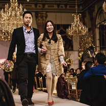 2012婚礼风尚行业盛典 8对情侣现场表白大声说爱