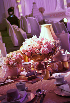 圆桌婚礼布置047