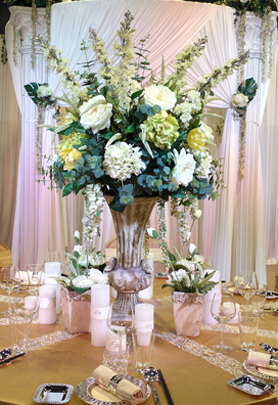 圆桌婚礼布置024