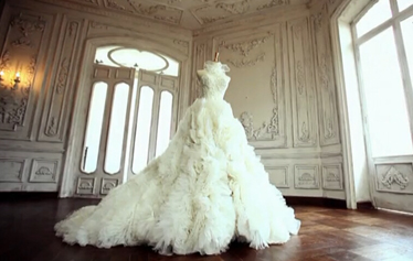 2013 We Couture Catalog Behind The Scene