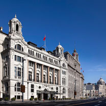 婚礼风尚特别策划之婚礼酒店：外滩华尔道夫，高雅与经典并存的婚礼圣地