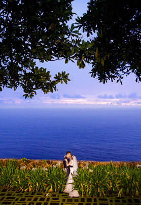 巴厘岛幸福相拥