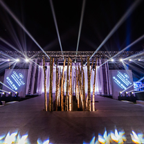 喜来婚礼《仲夏夜之梦》主题婚礼秀圆满落幕