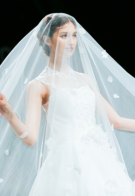 葛澜婚纱上海时装周