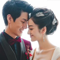 “低音绅士”王晰甜蜜完婚