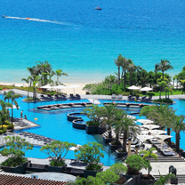 婚礼风尚三亚酒店甄选第一季 | 适合办目的地婚礼的酒店都在这里!