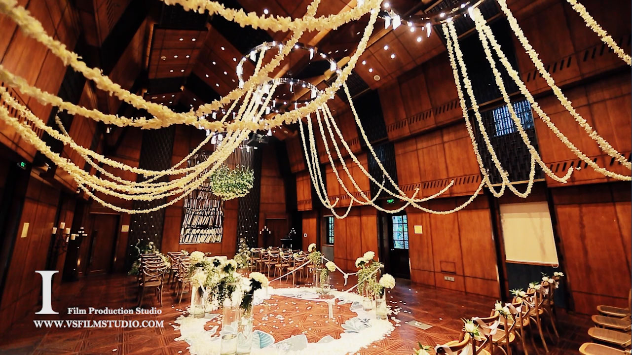 让爱在耳边轻声细语