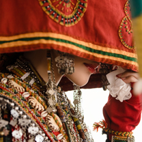 你知道不丹为什么要在半夜结婚吗? | 带你认识不同民族的婚礼习俗