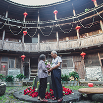 易瑾国际婚礼策划公益婚礼 | 守一座土楼，携一人白首