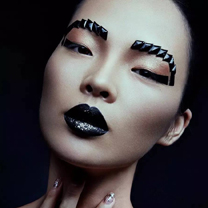 万圣节妆容 | 这些吸睛的独特造型你值得拥有!