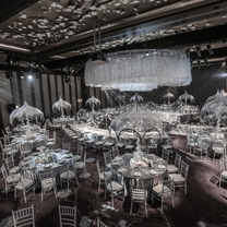 真实婚礼 | 看小熊戴欣如何雕刻一场百万婚礼的精致，上演绝妙的婚礼体验......