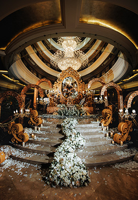 虽不同年，却都童年