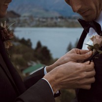 或许在爱面前，什么性别、年龄都不重要 | 伯妮目的地婚礼新西兰站