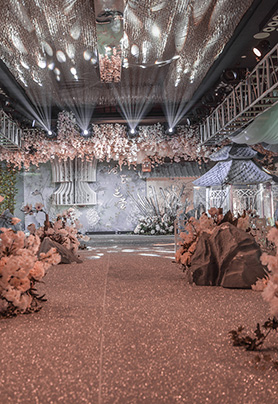 让情怀随迷花绽放