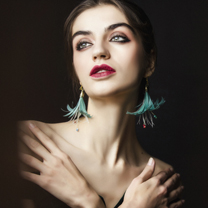 【国际化妆名师 · 辛丹华 · 2018新娘妆容发布】为你解析2018新娘妆容趋势!