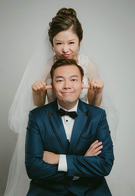 拥紧，抱紧，不放手