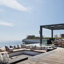 三亚保利瑰丽 | 它不止出身名门，还坐拥一线海景，246间客房均临大海！