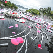 2018亚洲婚礼风尚盛典 | CARE宴会设计&成伟&lt;沁&gt;：来自风与水的告白和柔情