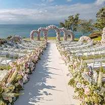 真实婚礼 | 在隆诗夫妇同款场地，还坐拥180度海洋和日落美景，这场婚礼美炸了！