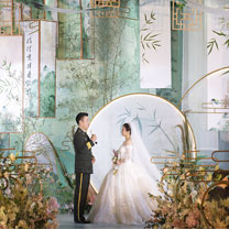 昨天,他娶了3岁时遇见的那个女孩