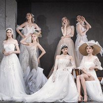 行业快报 | PINKY BRIDAL十周年【缝时】大秀:时光雕琢让极致盛放