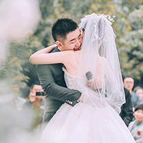 真实婚礼 | 白绿小清新,属于这个冬天的一抹盎然“春意”~