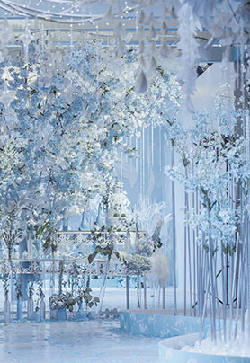 愿你如鸢尾般纯真勇敢而忠诚