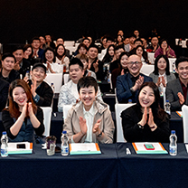 行业快报 | 婚礼界首次“奇葩说”，真不是普通人能打赢的！