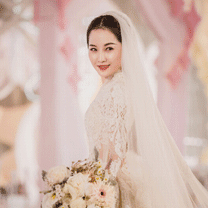 真实婚礼 | 耗费百万，她在2000平米花海中嫁给爱情，我酸了！