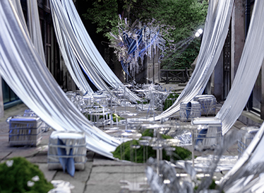 万物有灵·且美