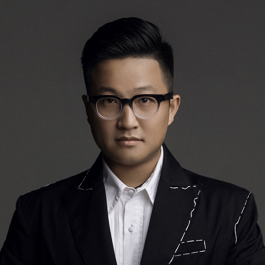 人物观点 | 摄像师何叁疯:用爱把爱记录,有一种能力叫幸福