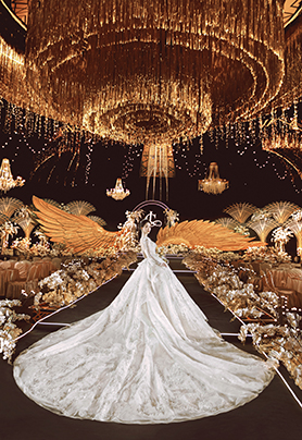 我们是彼此，有形的翅膀