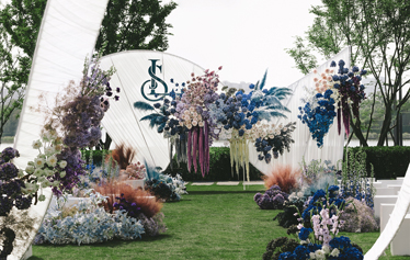 小众撞色户外婚礼