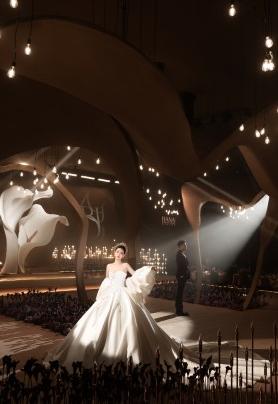 闻香识爱 | 感受Old Money老钱风婚礼盛宴满屏的高级感