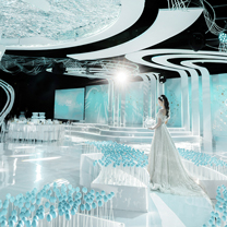 真实婚礼 | 摒弃鲜花，这一次他们用线条、流动的光玩转空间！