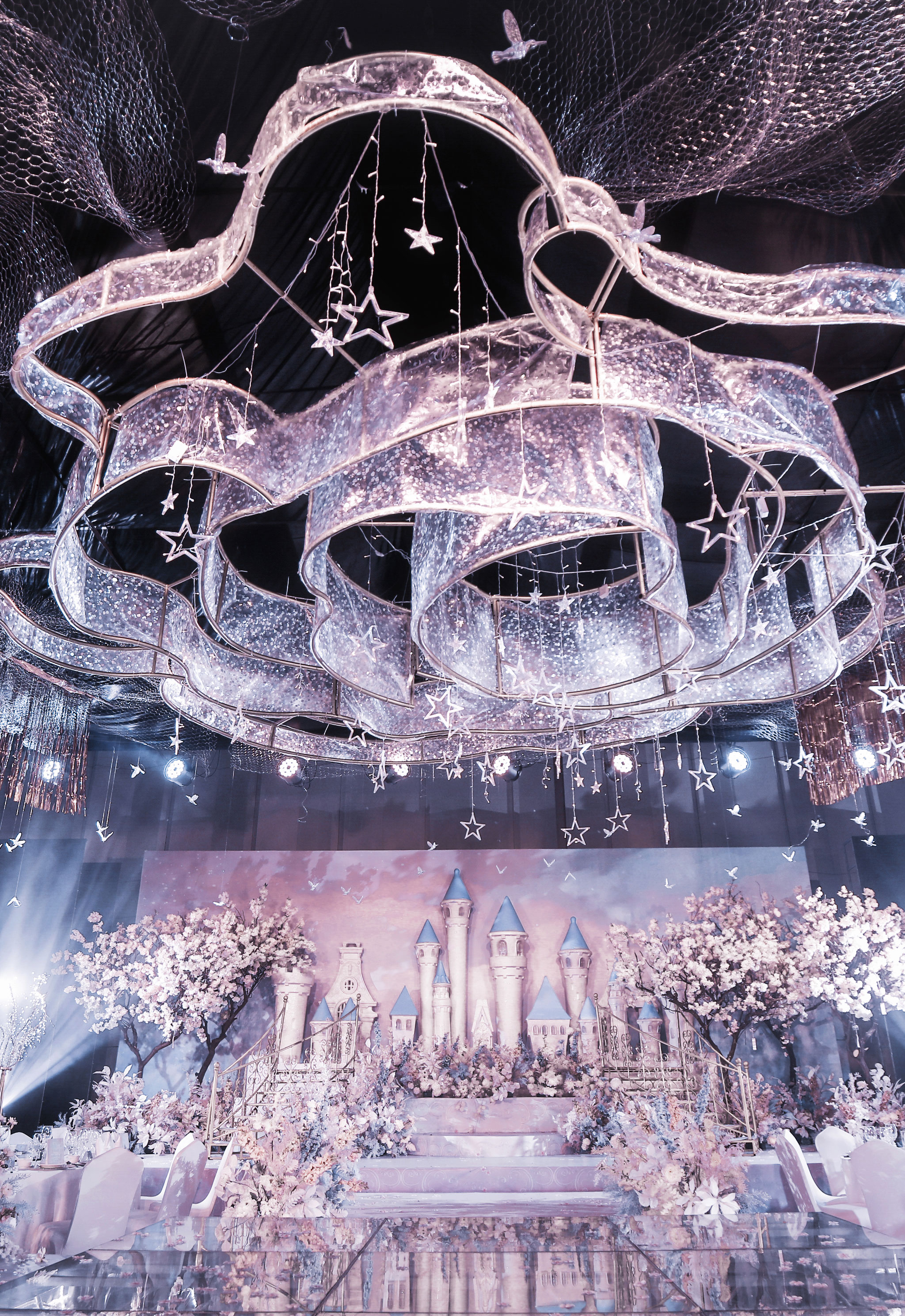 樱花下的迪士尼