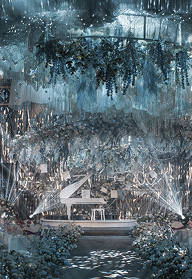 威尼斯 <钢的琴>