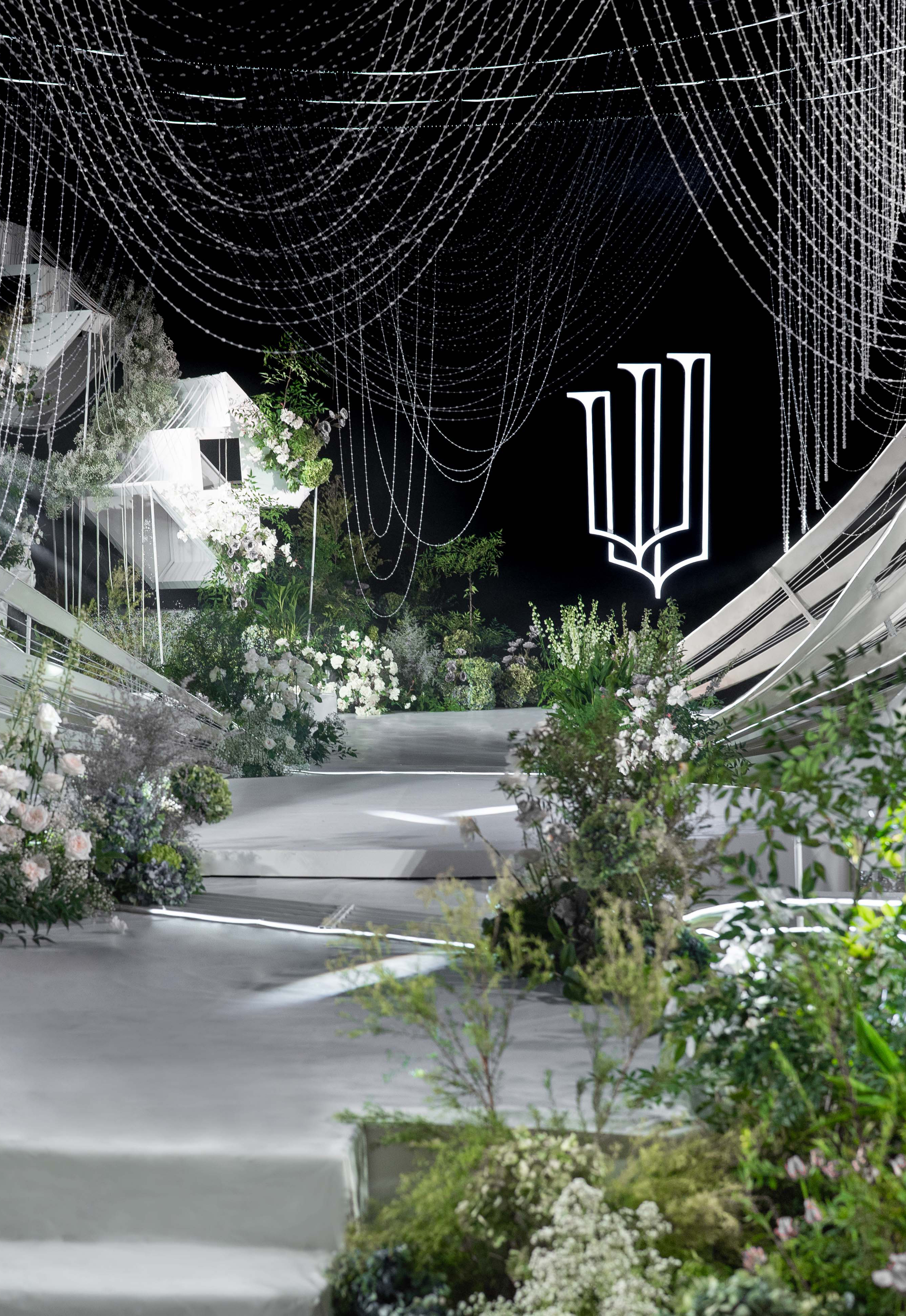 风平浪静，浪漫似起