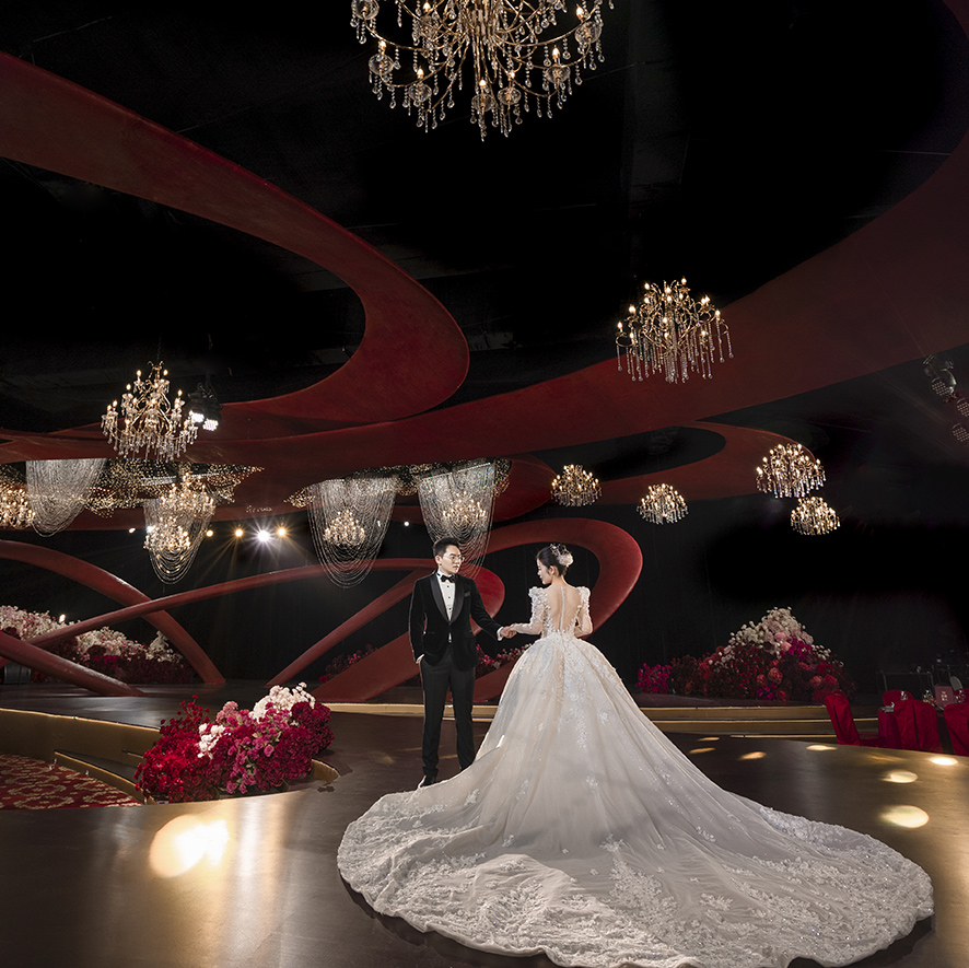 真实婚礼 | 「分形艺术」光影融汇,婚礼布景中的雕塑美