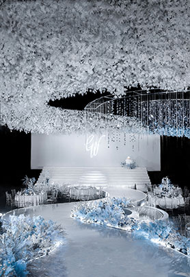 Wedding snow-Love in sea