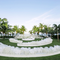 三亚艾迪逊 | 在这样的私人海域举办婚礼，或许是每个女生都有过的梦想