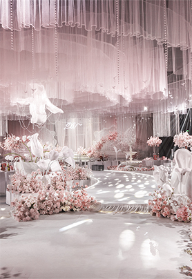 天空彼端 粉云香