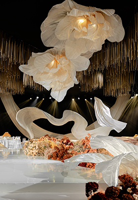 日落归山海  山海藏深意